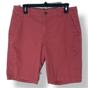 GAP 9" Bermuda Shorts - Size 8